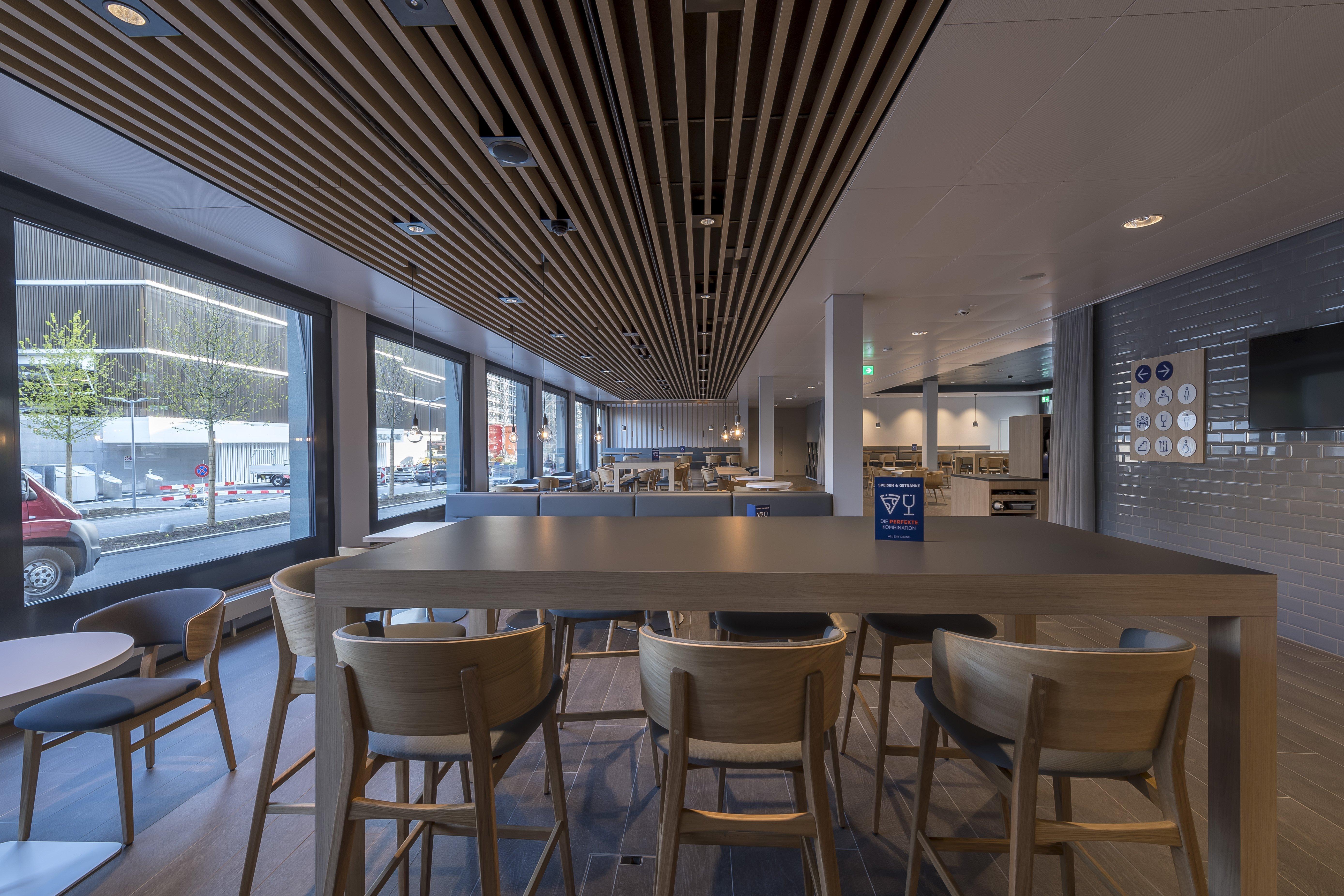 Express - Luzern - Kriens, An Ihg 3* Krienz